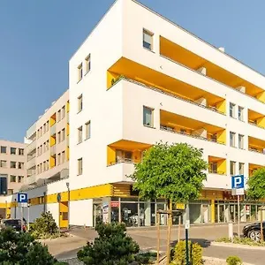 apartament-premium-miodowy-dom.kolobrzeghotels.com/