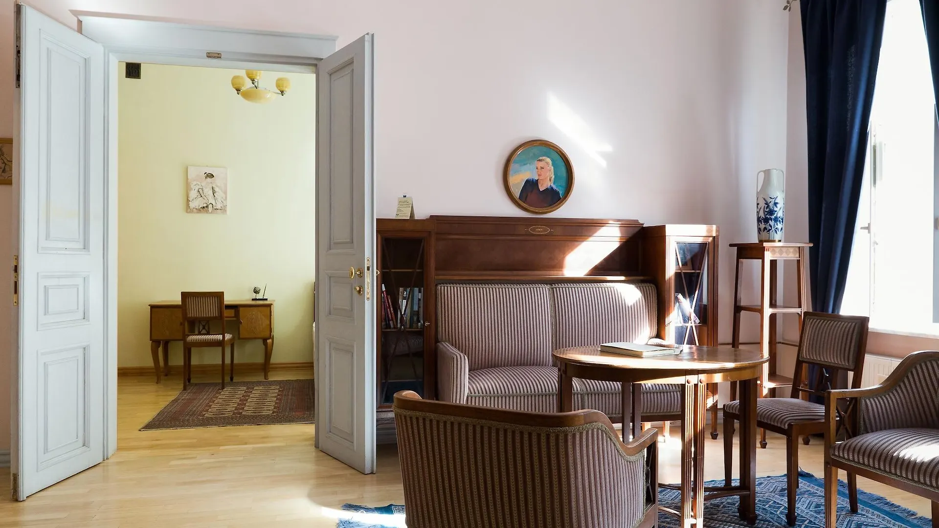 Chopin Boutique Aparthotel Warschau 4*,